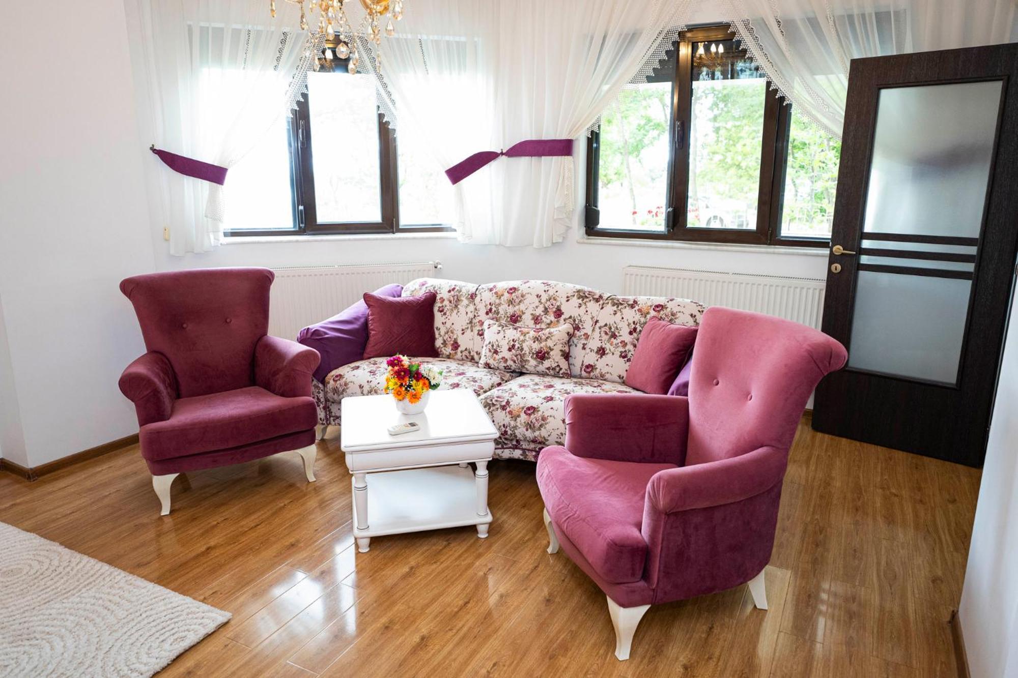 Noblesse Suite Galaţi Esterno foto