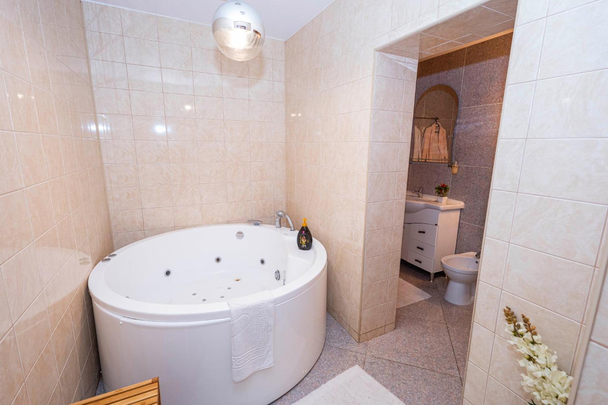 Noblesse Suite Galaţi Esterno foto